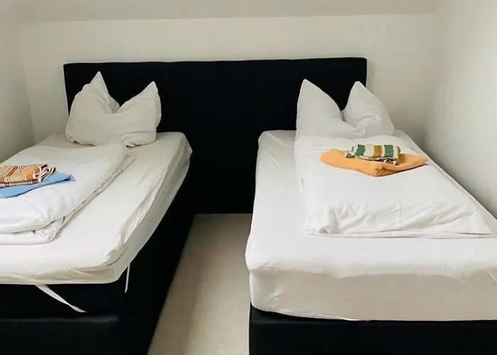 דירה Vollausgestattete Maisonette Monteursunterkunft Mit Wlan, Kompletter Kuechenausstattung, Tv, Trockner, Waschmaschine Und Garten